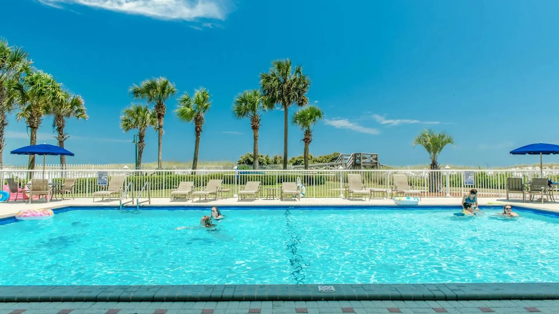 Destin On The Gulf 407-By Holiday Isle Properties
